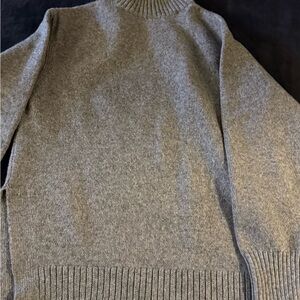 H&M Women's Gray Turtleneck Sweater
